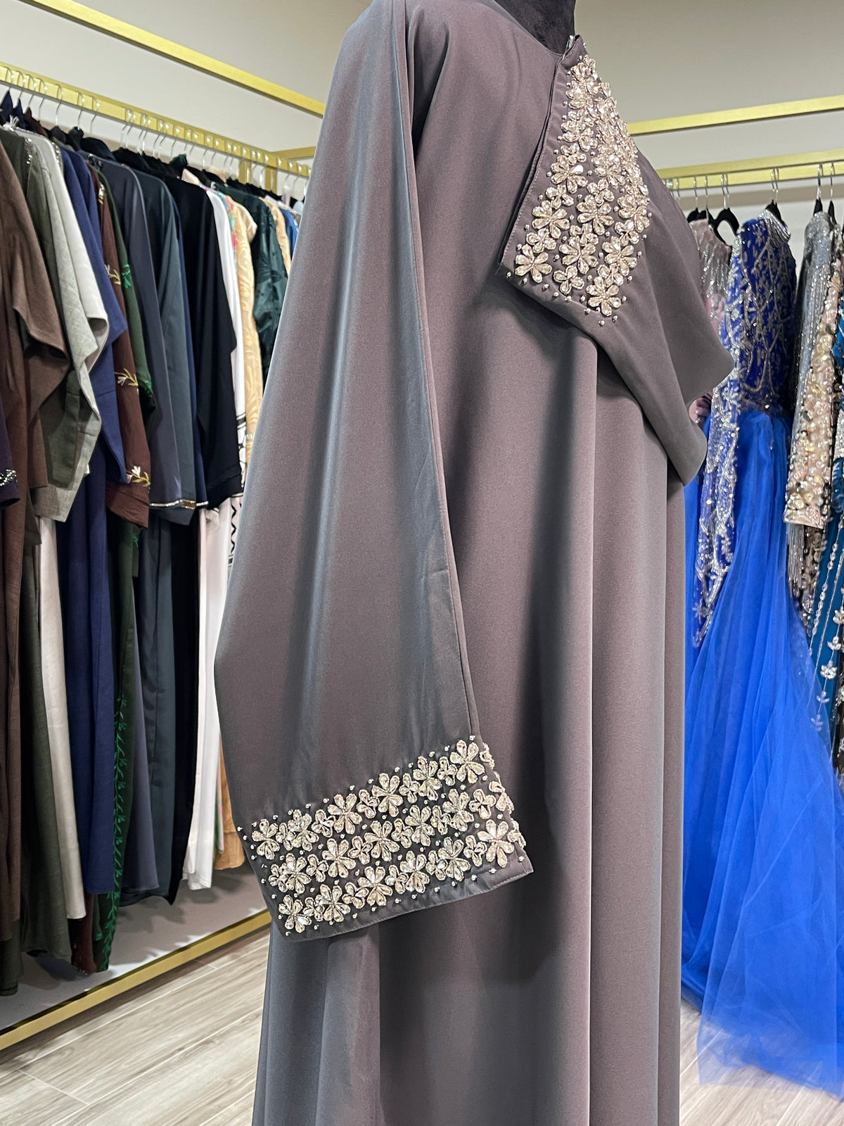 Asiyah's Collection - Grey Abaya with Sleeve Detail - Abaya