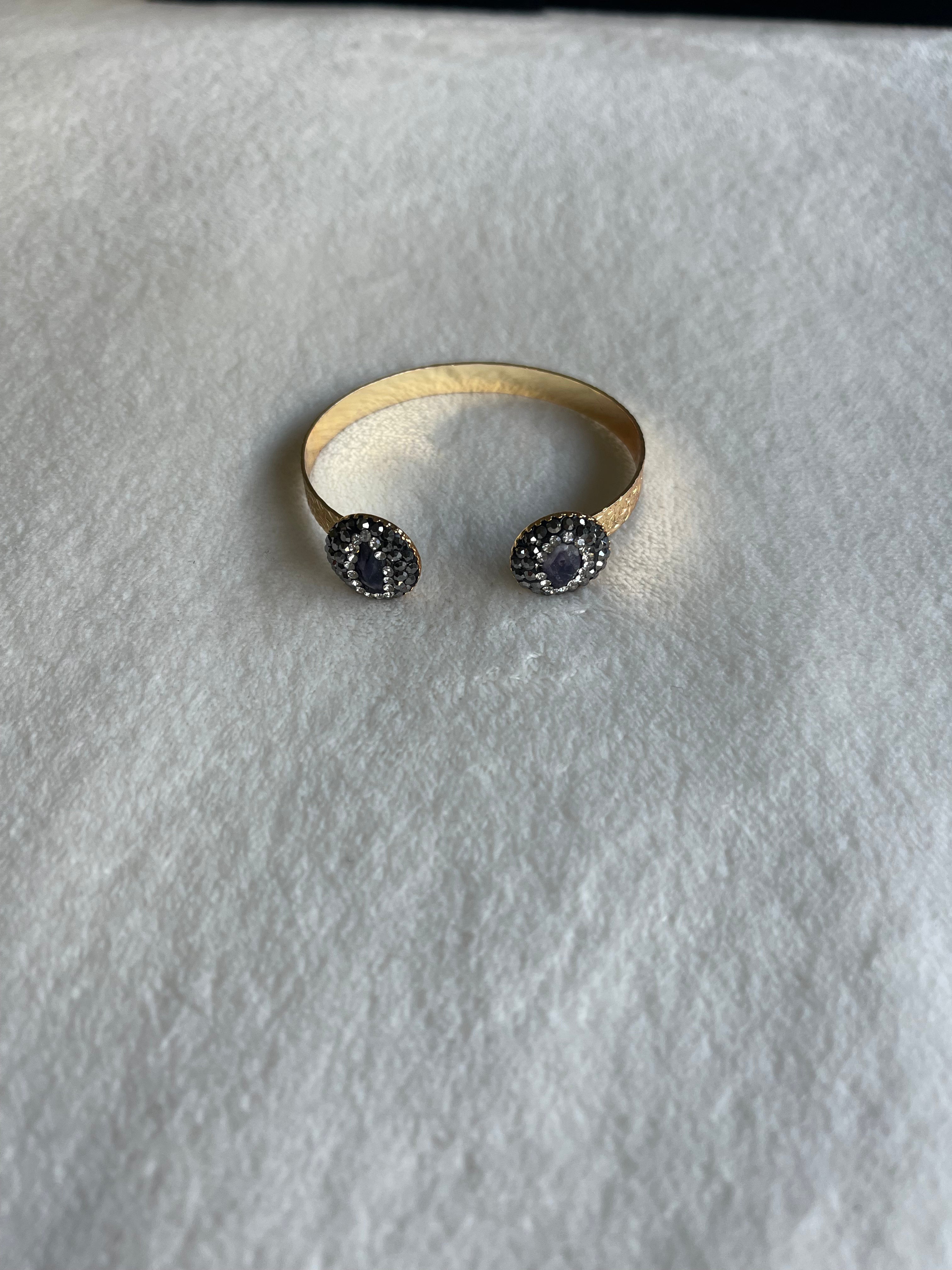 Asiyah's Collection - Cuff Bracelet with Black Spinel - Bracelet