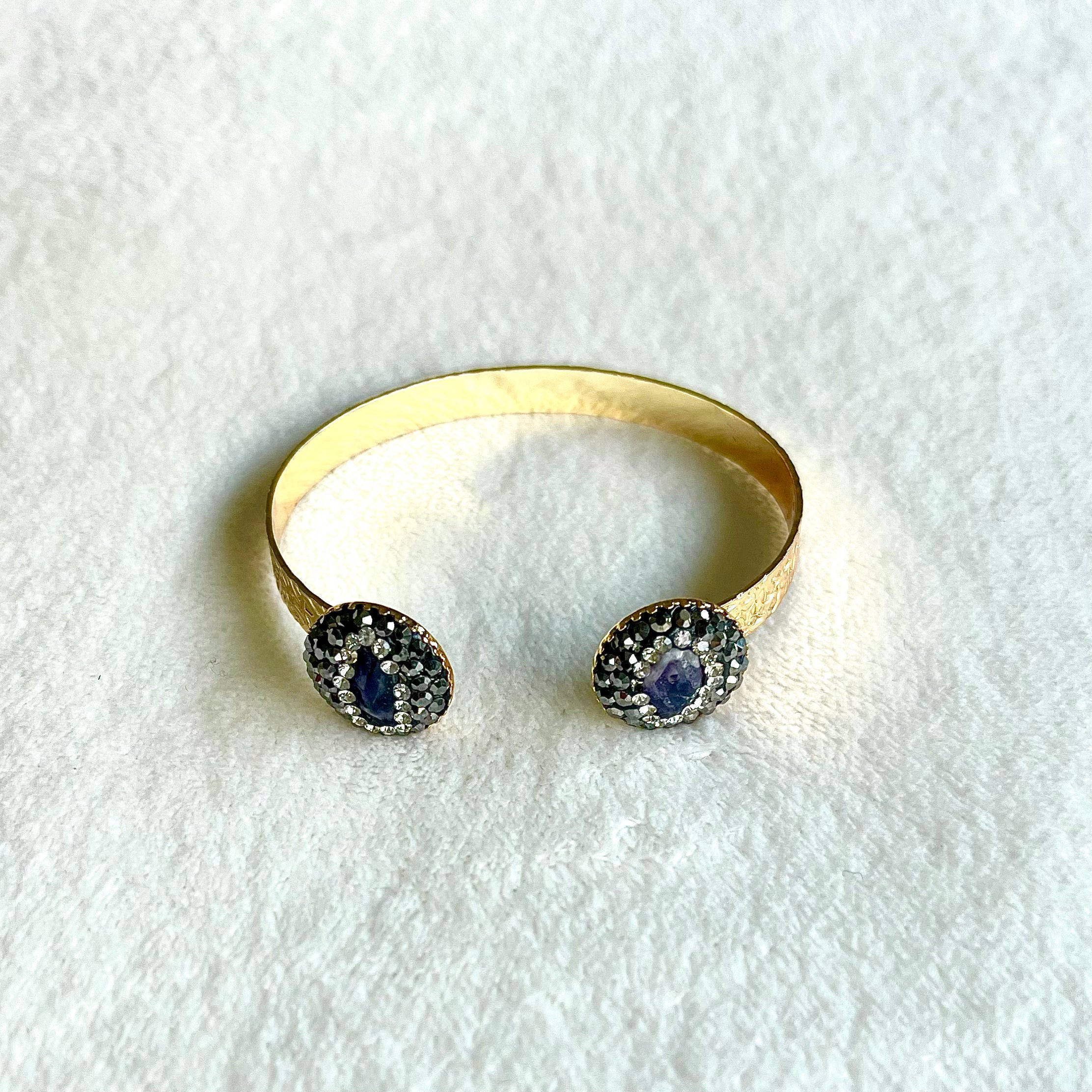 Asiyah's Collection - Cuff Bracelet with Black Spinel - Bracelet