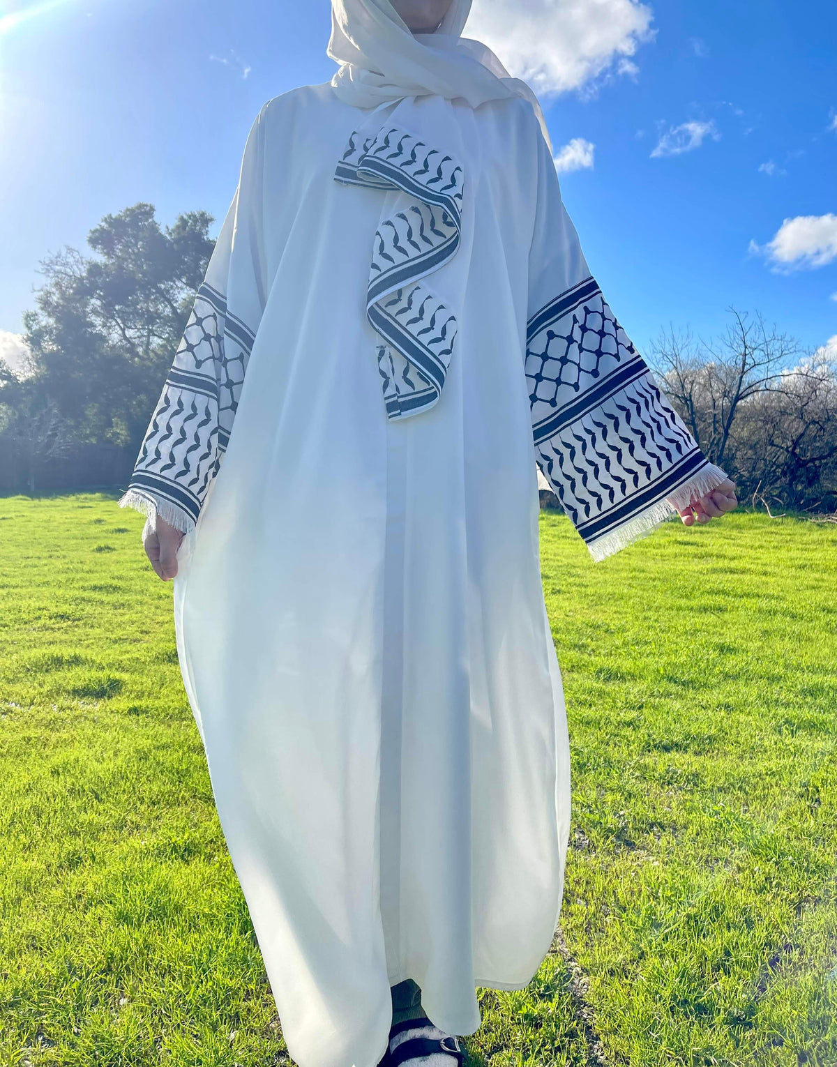 Asiyah's Collection - Simple White Kuffiyeh Abaya | Modest & Chic Everyday Wear - Abaya