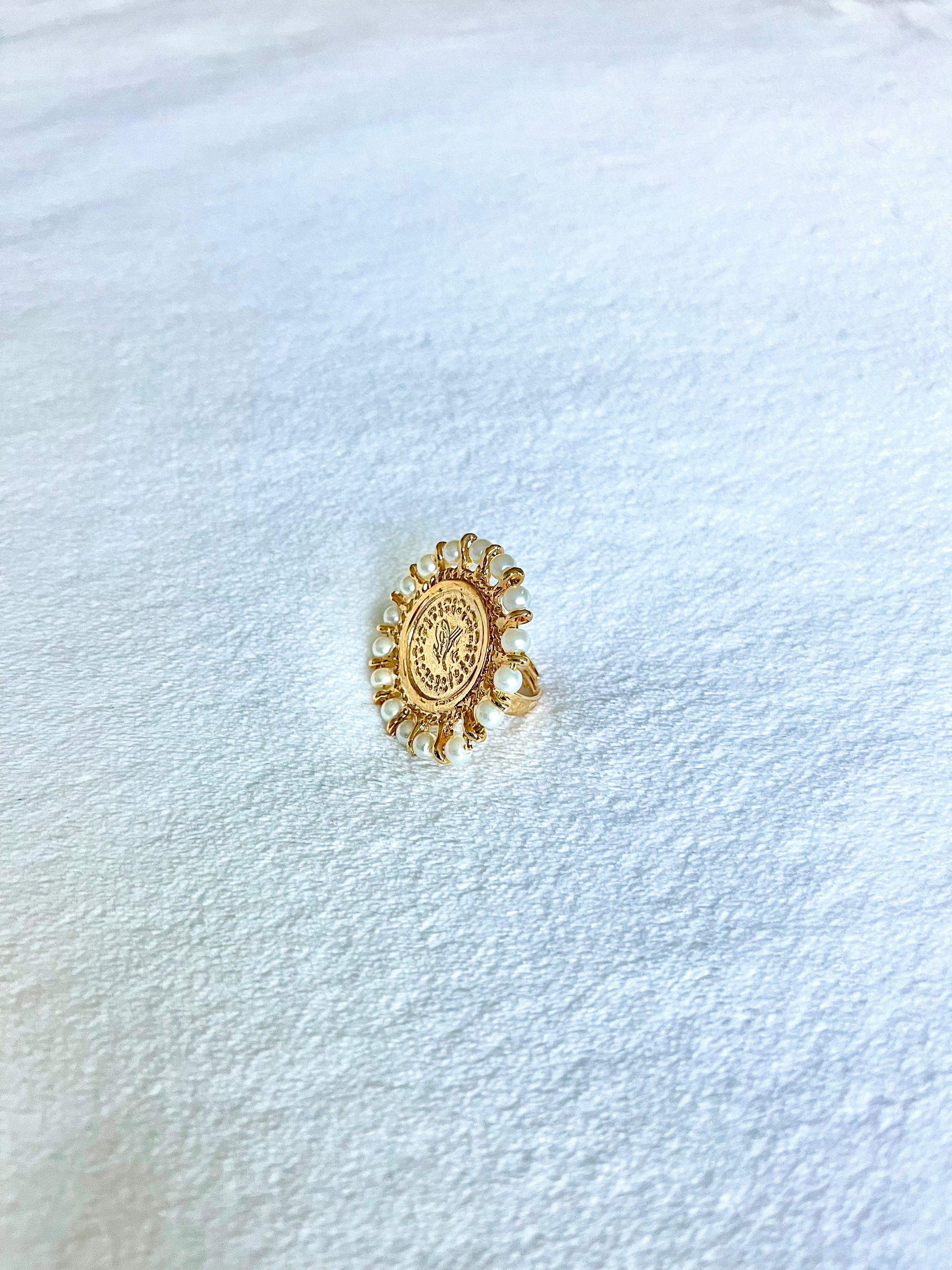 Asiyah's Collection - Golden Pearl Ring Large - Ring